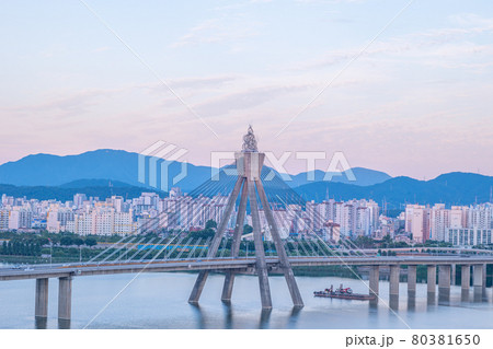 ソウル 川 河 80381650