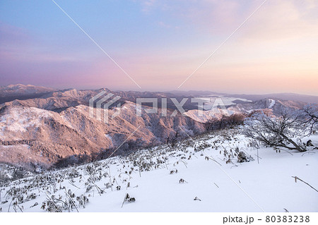 兵庫県最高峰、氷ノ山　山頂の夜明け（兵庫県養父市大屋町横行）※作品コメント欄に撮影位置 80383238