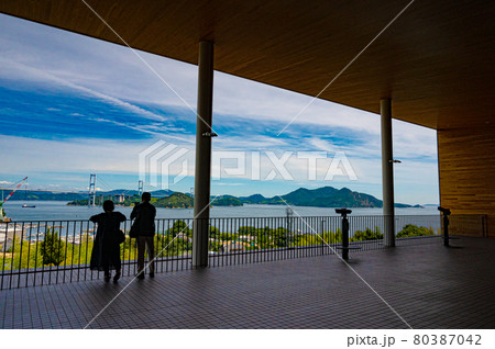 来島海峡大橋を見る人 来島海峡大橋を見る人 80387042