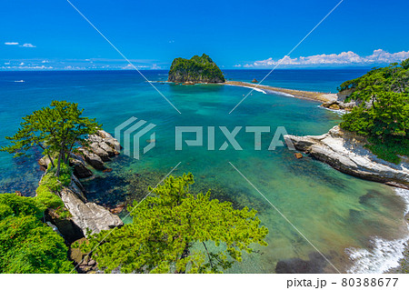 【静岡県】　西伊豆　トンボロ現象　堂ヶ島　三四郎島 80388677