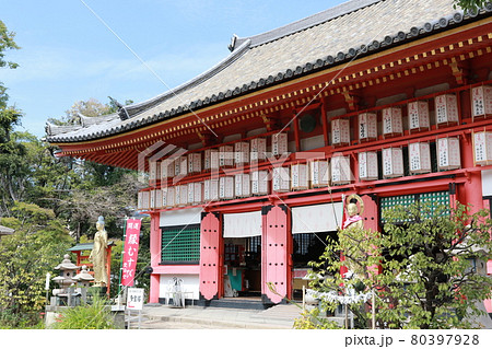 大阪市天王寺区にある勝鬘院の金堂 大阪市天王寺区にある勝鬘院の金堂 80397928