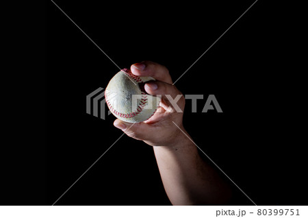 一流野球選手の多彩なボールの握りと変化球投球術 一流野球選手の多彩なボールの握りと変化球投球術 80399751