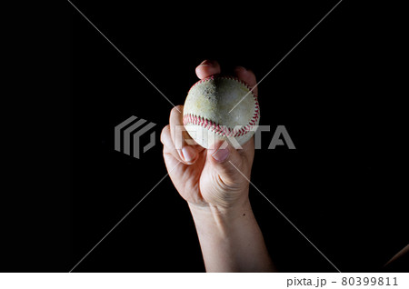 一流野球選手の多彩なボールの握りと変化球投球術 一流野球選手の多彩なボールの握りと変化球投球術 80399811