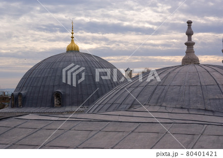 roof of mosque in Istanbul, Turkey roof of mosque in Istanbul, Turkey 80401421
