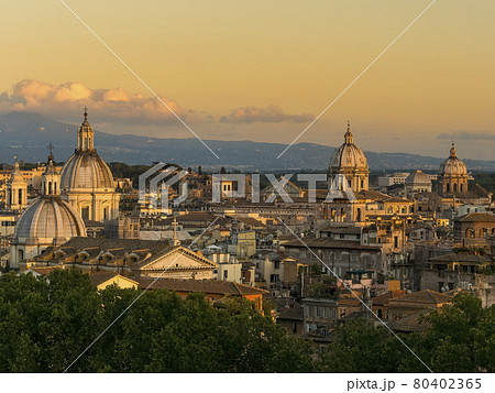ローマ・サンタンジェロ城から眺望 view from Castel Sant'Anelo, Rome ローマ・サンタンジェロ城から眺望 view from Castel Sant'Anelo, Rome 80402365