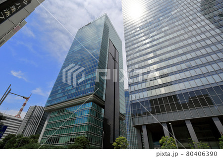 東京　丸の内の都市風景　パシフィックセンチュリープレイス丸の内 80406390