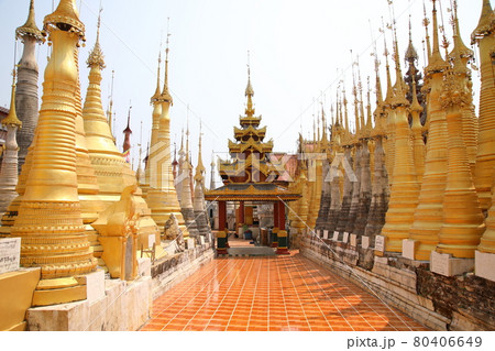 インデイン寺院（インレー湖、ミャンマー） 80406649