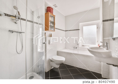 Interior design of beautiful and elegant bathroom 80407490