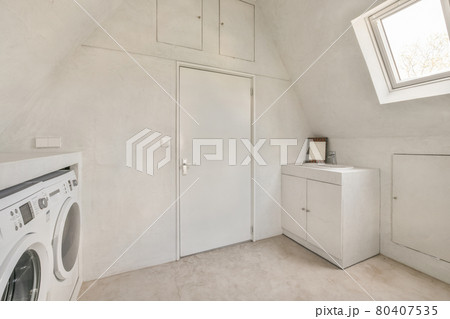 Bright interior design of a luxury house Bright interior design of a luxury house 80407535