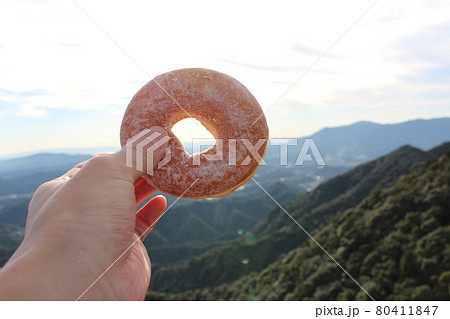 佐賀　黒髪山　竜門峡登山口から山頂(天童岩）への登山コースの景観 80411847
