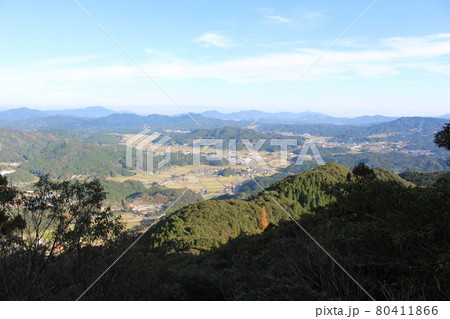 佐賀　黒髪山　竜門峡登山口から山頂(天童岩）への登山コースの景観 80411866