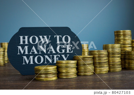 How to manage money on the plate and coins. 80427103
