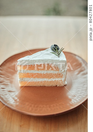 Milk cake delicious 80427801