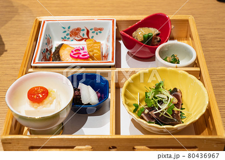 温泉旅館の和御膳 80436967