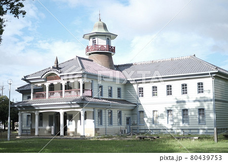 古い小学校　洋館　昔の建物 80439753