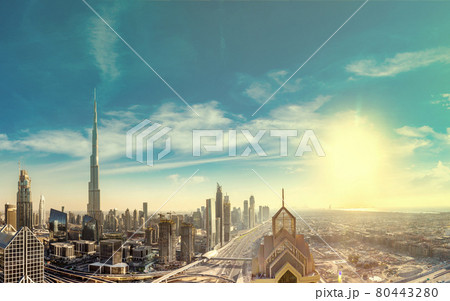 Aerial view of Dubai 80443280