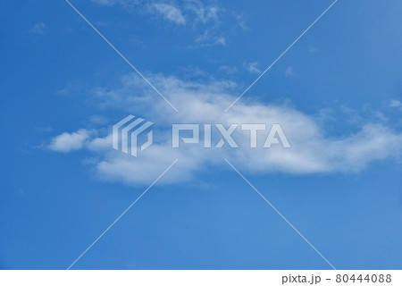 Beautiful white clouds on blue sky background. 80444088