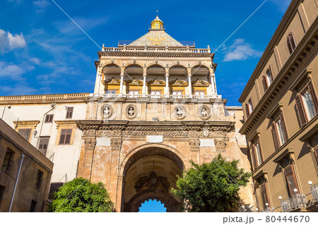 The gate of Porto Nuovo in Palermo The gate of Porto Nuovo in Palermo 80444670