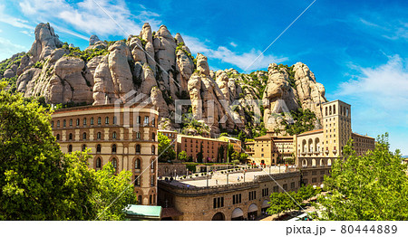 Santa Maria de Montserrat abbey 80444889