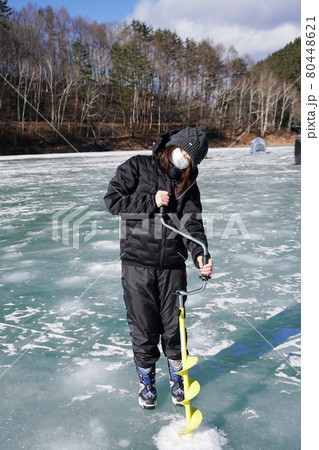 氷上ワカサギ釣り 氷上ワカサギ釣り 80448621