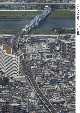 東京スカイツリーから望む:京成押上線直通の3050形(橙色) 東京スカイツリーから望む:京成押上線直通の3050形(橙色) 80455741