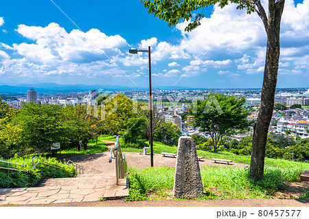 《東京都》東京郊外・住宅街の夏空 《東京都》東京郊外・住宅街の夏空 80457577
