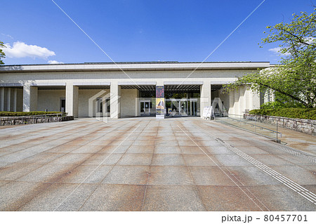 石川県金沢市 晴天の石川県立美術館 石川県金沢市 晴天の石川県立美術館 80457701