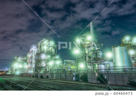 《神奈川県》工場夜景・京浜工業地帯 80460473