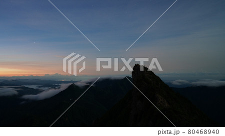 石鎚山　山頂からの風景 80468940