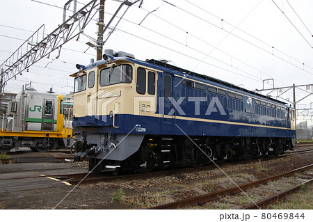 田端運転所にて 80469844