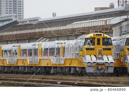 尾久に留置されるキヤE195系 80469890