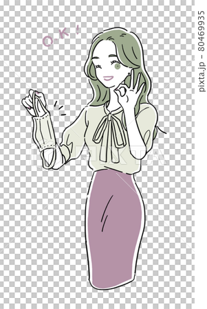 マスクを持ってOKポーズをする女性 マスクを持ってOKポーズをする女性 80469935