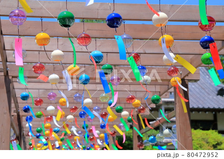 夏の風物詩　風鈴 80472952
