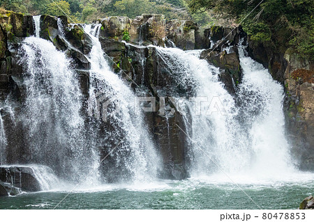 雨天時の関之尾滝 雨天時の関之尾滝 80478853