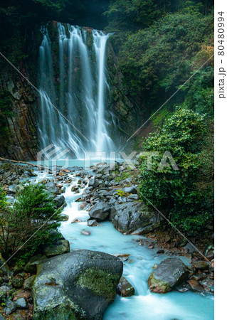霧島の丸尾滝 80480994