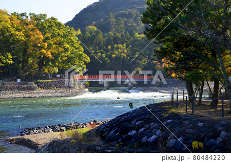 京都 宇治川の風景 京都 宇治川の風景 80484220