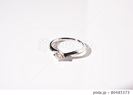 ダイヤモンドリング 80485373