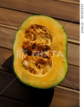 カボチャ ズッキーニ 野菜 80485830