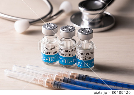 新型コロナウイルス　ワクチン　イメージ 80489420
