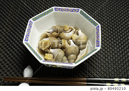 北陸の郷土料理で人気のバイ貝の煮付けの写真素材