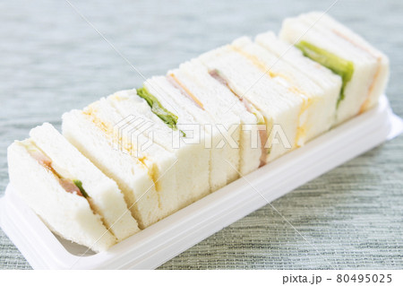 美味しいミックスサンド 80495025