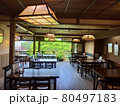 雰囲気の良い食堂 80497183
