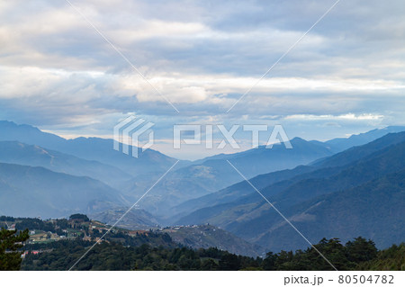 Rural landscape saw from Wuling Farm 80504782