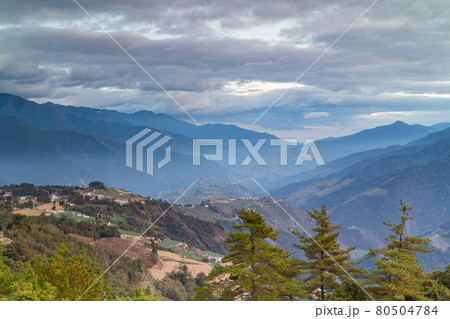 Rural landscape saw from Wuling Farm 80504784