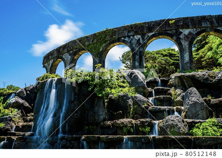 ローマの建物みたいな建造物　- 新島親水公園 80512148