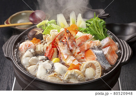 熱々の海鮮鍋イメージ 80520948