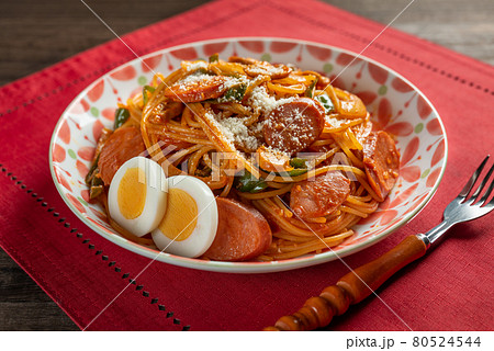 スパゲッティ・ナポリタン スパゲッティ・ナポリタン 80524544