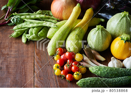 色々な夏野菜 80538868