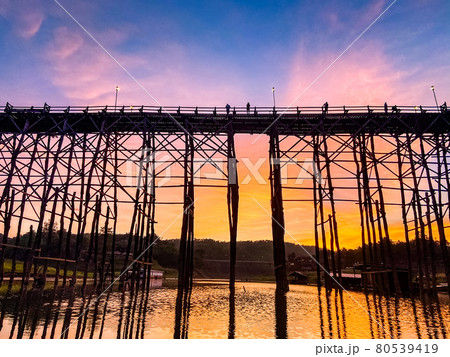 Mon Bridge, old wooden bridge at sunset in Sangkhlaburi, Kanchanaburi, Thailand 80539419