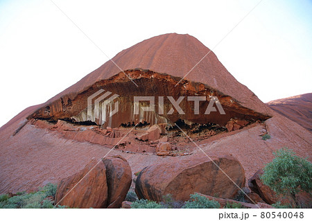 ウルル エアーズロック（オーストラリア） 80540048